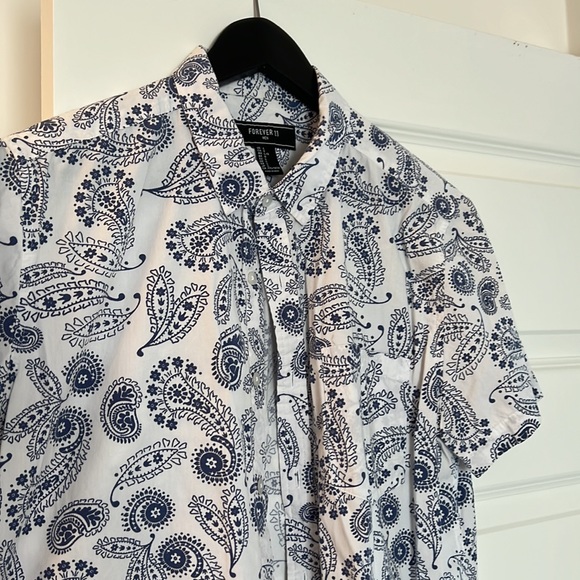 Paisley Shirt - Picture 3 of 3